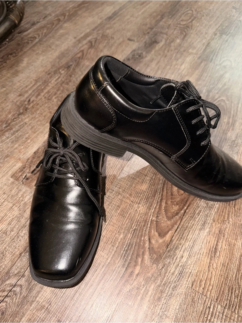 Men's Black Lace-Up Dress Shoes